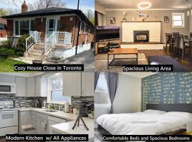 Charming Cozy Ravine Home Mins to Parks & Lake Entire House, hotell Torontos