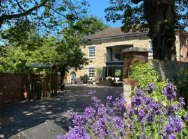 Coach House near the beach
