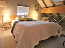 Cottage in Saint-Quirin by Lake & Town