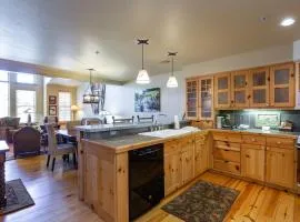 3 Bedroom Condo - The Lodges at Deer Valley condo