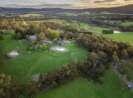 Kangaroo Manor, familiehotell i Yarra Junction