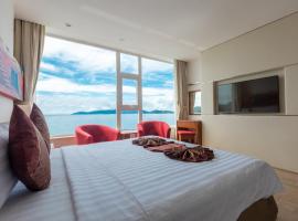 Nha Trang Wonderland Hotel: Nha Trang şehrinde bir otel
