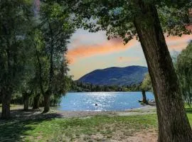 Ranzanico Trilocale Vista Lago 6 posti letto Fast Wi-Fi checkin24h