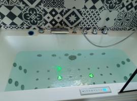 Hôtel Des Argousiers, hotel v destinaci Ambleteuse