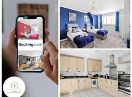 The Penthouse 3 Bedroom Apartment by Sambridge Stays