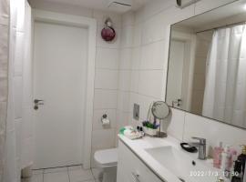 Luxury apartment for vacation rental, B&B in Netanya