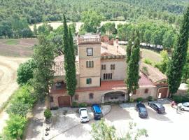 La Vila d'Argençola - Apartamentos: Castellnou de Bages'te bir ucuz otel