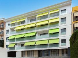 Caleyro Boutique Apartments - "Parking incluido", aparthotel in Fuengirola