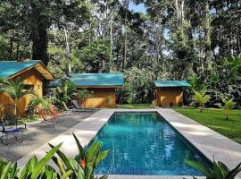 Pipa Lodge, hotel i Hone Creek