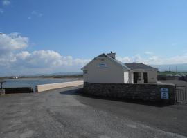 The Waters Edge, vacation home in Aughris