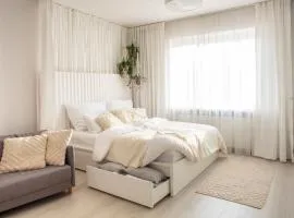 Light Room by Zoom Apartments