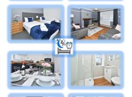 Orion House - sleeps 6, driveway, garden，克魯Leighton Hospital附近的飯店