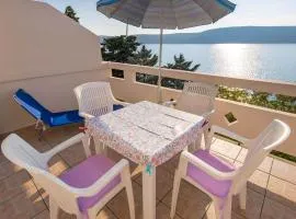 Lovely Apartment In Stara Novalja With House Sea View