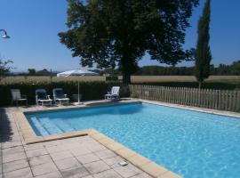 La Ferme Montplaisir, cheap hotel in Montesquieu-Volvestre