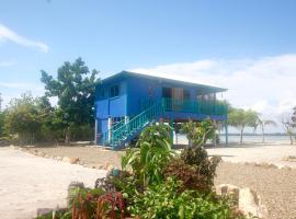 Sunset Lagoon Cabanas, hotel v mestu Maya Beach