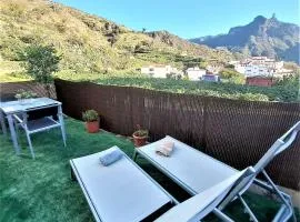 Casa Maruca with Roque Nublo view