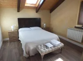Apartamentos Puerta del Castro