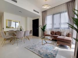 Primestay - Damac Hills 2 Aster Villa 3 Bedroom, hotel with parking in Dubai