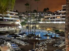 MAXIMAR Apartment 8 bed places, heated swimmingpool, hotel ad Arona