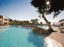 Rhodes Bay Hotel & Spa, viešbutis Iksijoje