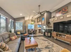 Gorgeous Austin Getaway with Fire Pit about 8 Mi to Dtwn