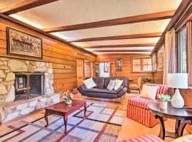 Fenced Yard Fox River Grove Home, Dogs Welcome