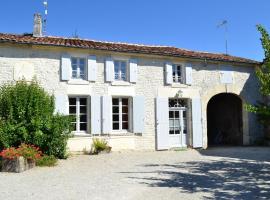 Gîte Bréville, 4 pièces, 6 personnes - FR-1-653-104, hotel in Bréville