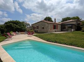 Gîte Val des Vignes, 4 pièces, 8 personnes - FR-1-653-183, cabaña o casa de campo en Péreuil