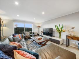 The Mountain House Luxury and Newly Built, luxury hotel in Jindabyne
