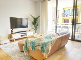 Pearl On Pakenham- Modern & Central W King Beds, apartment in Fremantle