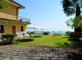 L'Infinito Agriturismo - Rooms & Breakfast, hotel u gradu SantʼAlfio