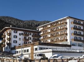 Grand Hotel Biancaneve, hotel a Costa - Moreta felvonó környékén Folgariában