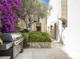 Majestic Mallorca Villa Finca Finesse 6 Bedrooms Private Heated Pool Out Door Jacuzzi Andratx