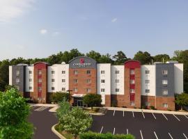 Candlewood Suites Apex Raleigh Area, an IHG Hotel, hótel í Apex