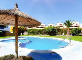 Apartment with sea views in Las Terrazas/Playa Flamenca, hotell i Orihuela Costa