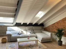 Bluu House, hotel en Llanes