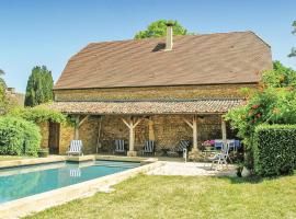 Stunning Home In Valojoulx With Outdoor Swimming Pool, vacation rental in Valojoulx