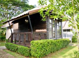 Chanpraya Resort, pet-friendly hotel in Chanthaburi