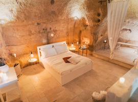 Sassi -Suite InLapis - Casa Nella Pietra, holiday home in Matera