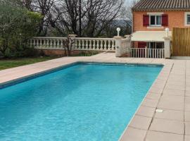 3 Bedroom Beautiful Home In St-quentin-la-poterie, vacation rental in Saint-Quentin-la-Poterie