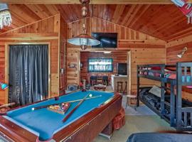 Happy Heart Bunkhouse, hotel em Pinetop-Lakeside