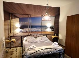 the lighthouse accommodation, aparthotel em Taranto