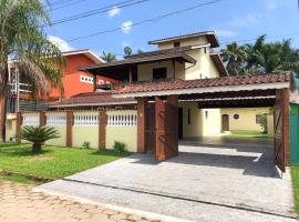 Sobrado 4 dorm Cond. Fechado Praia da Mococa Caraguatatuba, hotel cerca de Playa da Mococa, Caraguatatuba