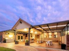BIG4 Mudgee Holiday Park、マッジーのバンガロー