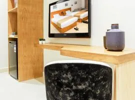 NewCity Hotel & Suites