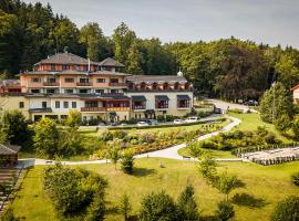 Hotel Studanka, hotel em Rychnov nad Kněžnou