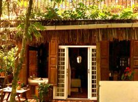 Bangalô Maria Eliza, luxo próximo ao mar, Hotel in Trancoso