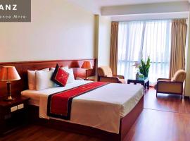 HANZ Regal Hotel Hanoi, מלון ליד וינקום סנטר נגויין צ'י טאנה, האנוי