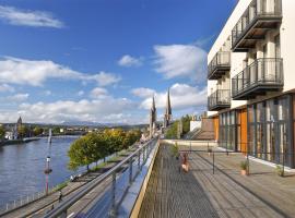 Highland Apartments by Mansley