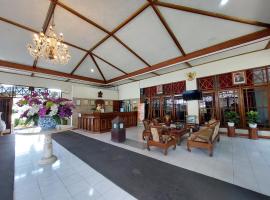 Puri Merbabu Asri, hotel v destinaci Ngepos